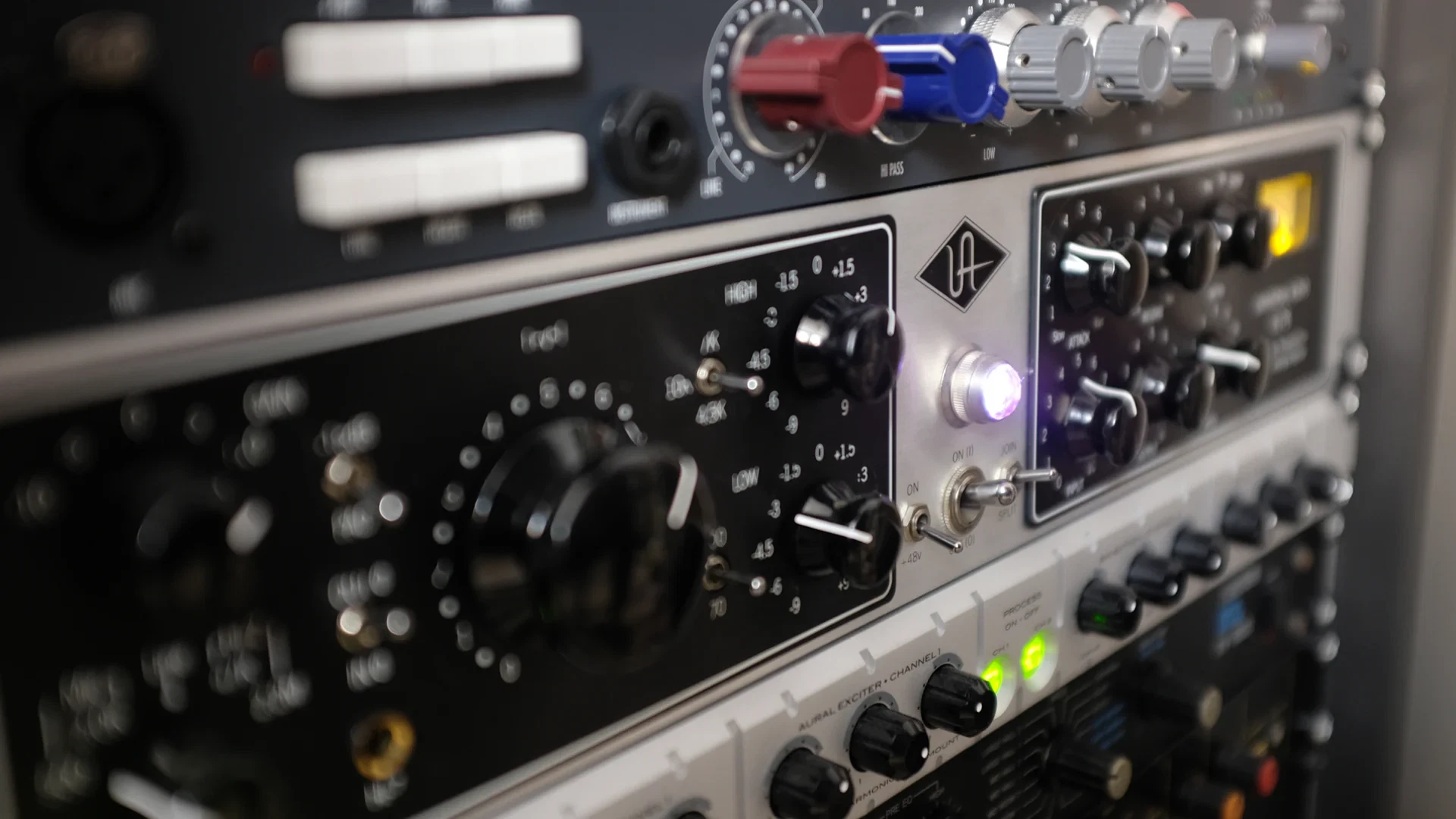Studio shot 8